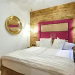 Chalet The Kaprun Edition - Luxury Chalets & Style Suites Kaprun