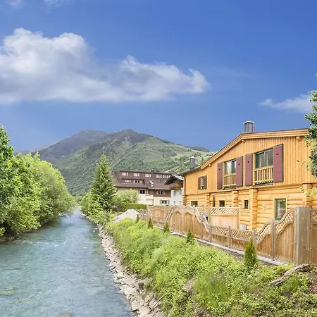The Edition - Luxury & Style Chalet