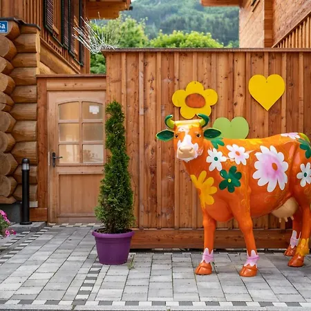 The Edition - Luxury & Style